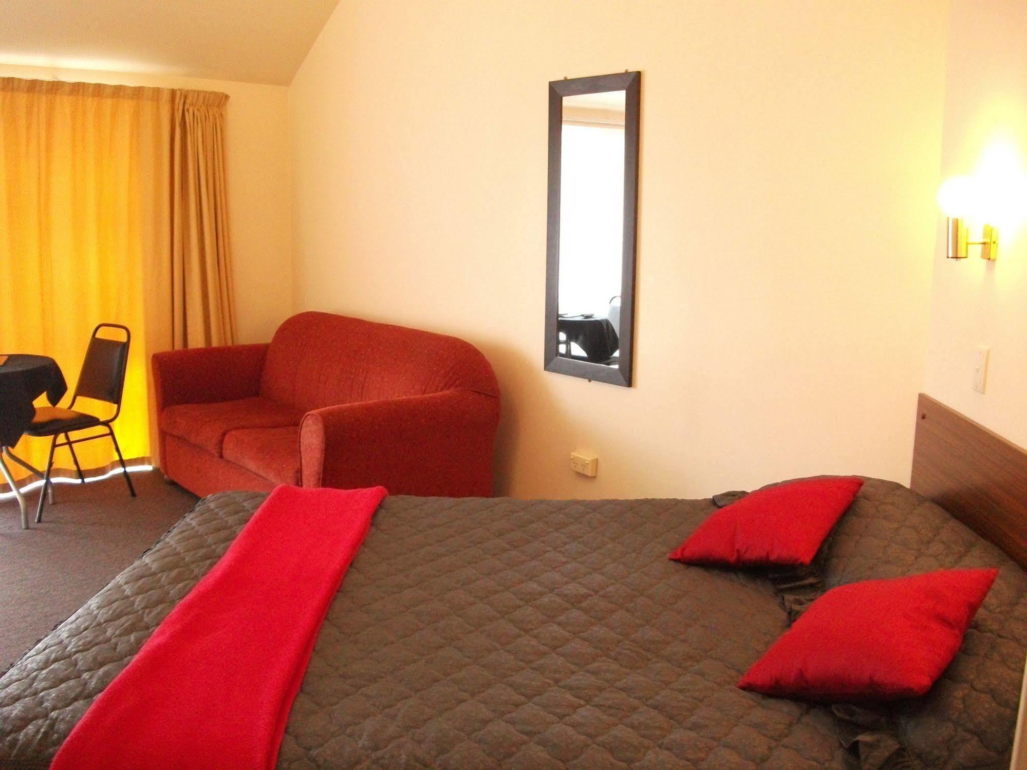 Gateway Motor Lodge Dannevirke Eksteriør billede